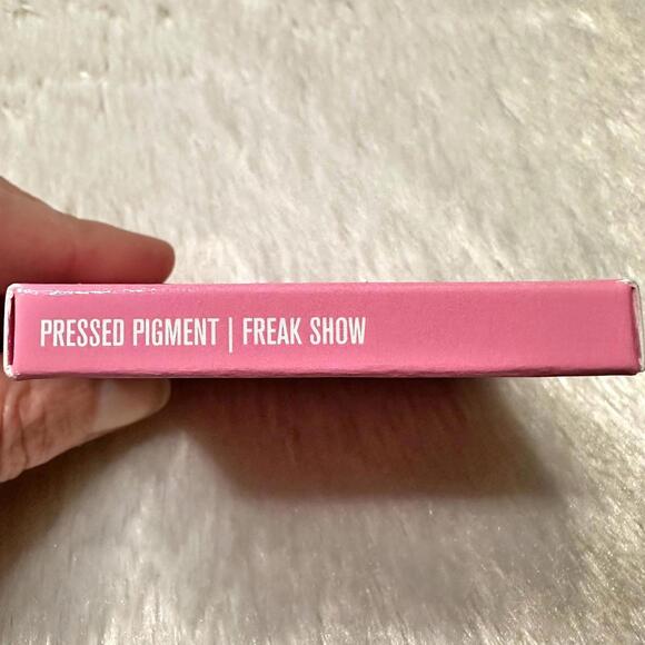NIB Jeffree Star Pressed Pigment Artistry Single Freak Show 1.5g - Picture 5 of 6